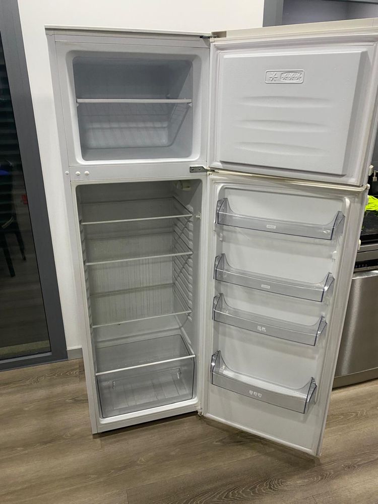 Frigorífico com arca (duas portas)