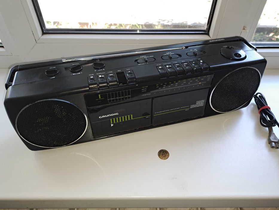 Двохкасетна магнітола Grundig RR 1110