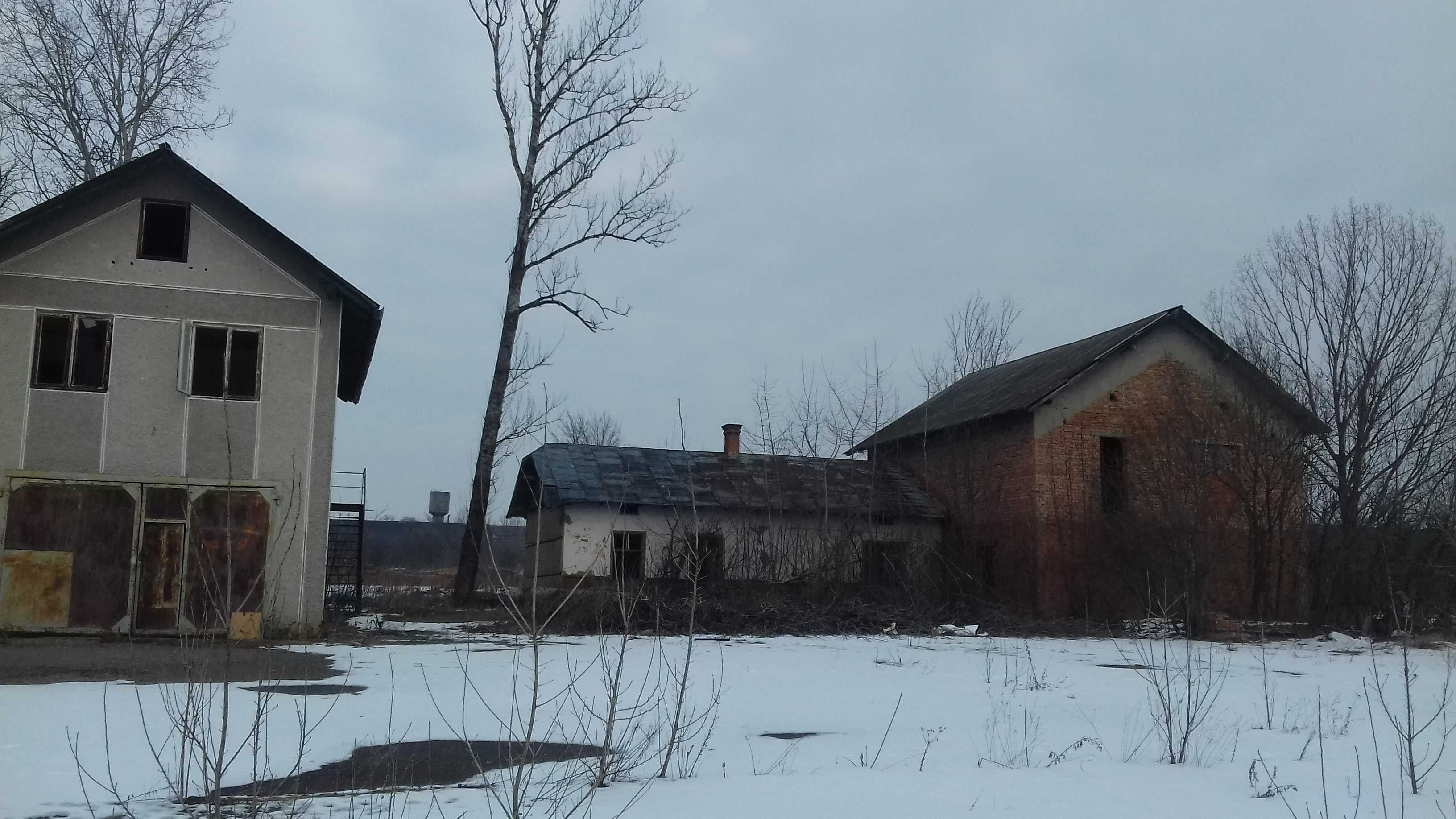 продається комплекс нежитлових приміщень