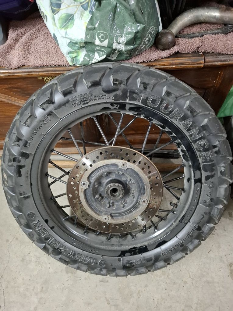 Rodas África twin