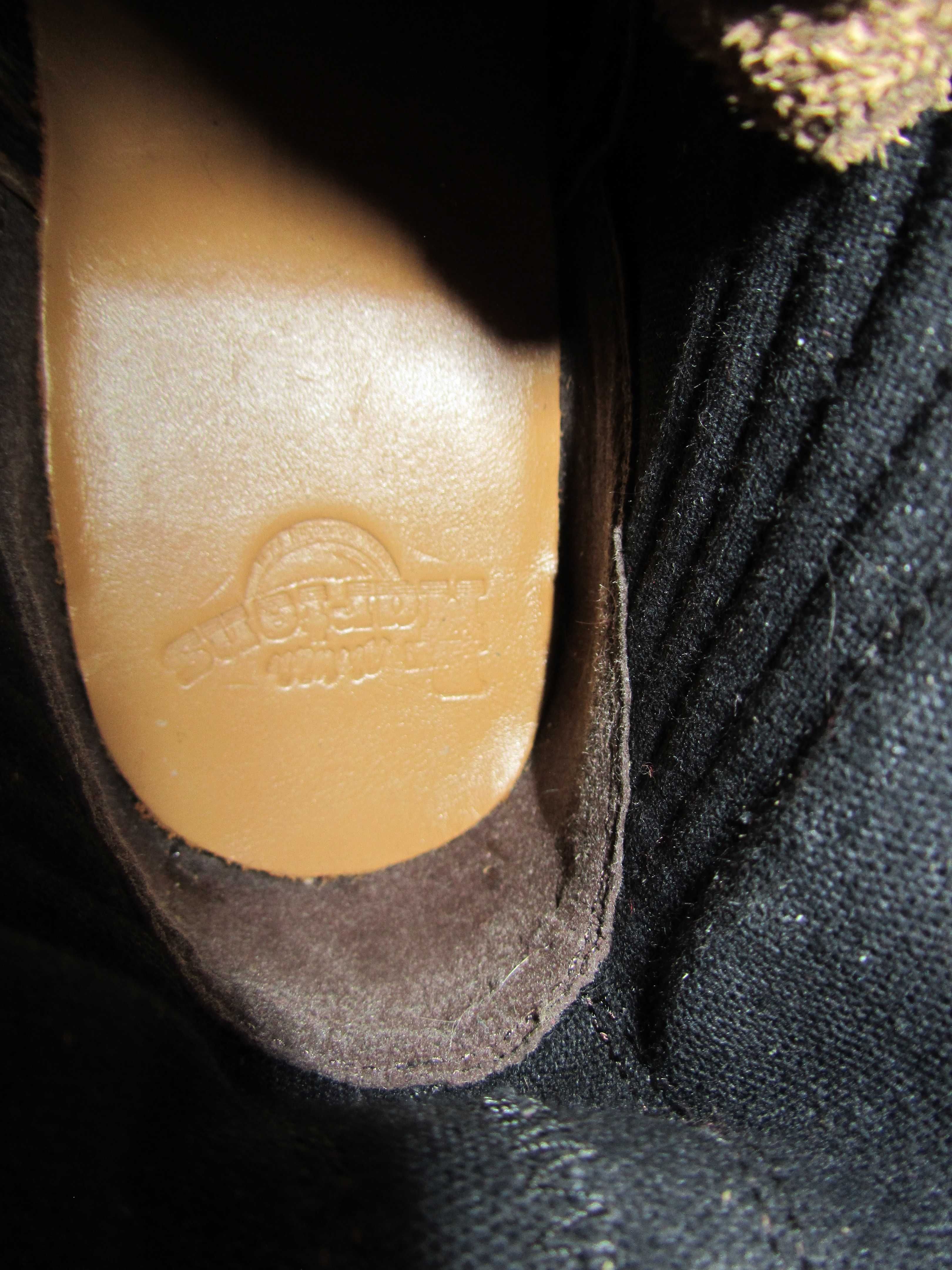 Кожаные женские ботинки берцы ТМ Dr. Martens. Оригинал.