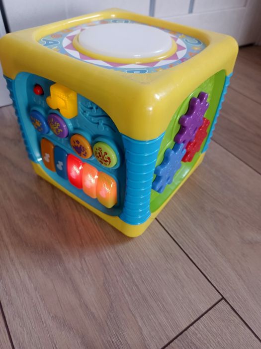 Музичний куб сортер