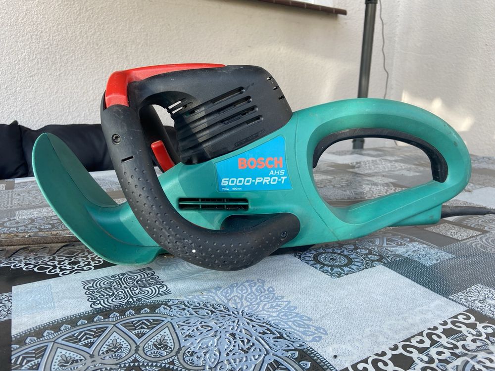 Nożyce do żywopłotu Bosch AHS 6000 PRO-T