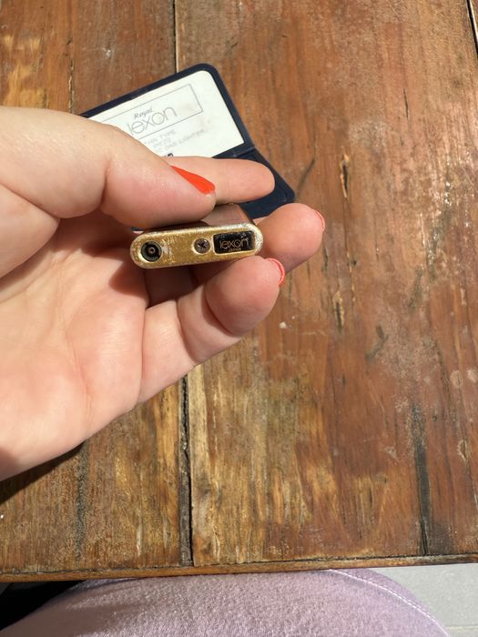 Isqueiro Lexus com caixa