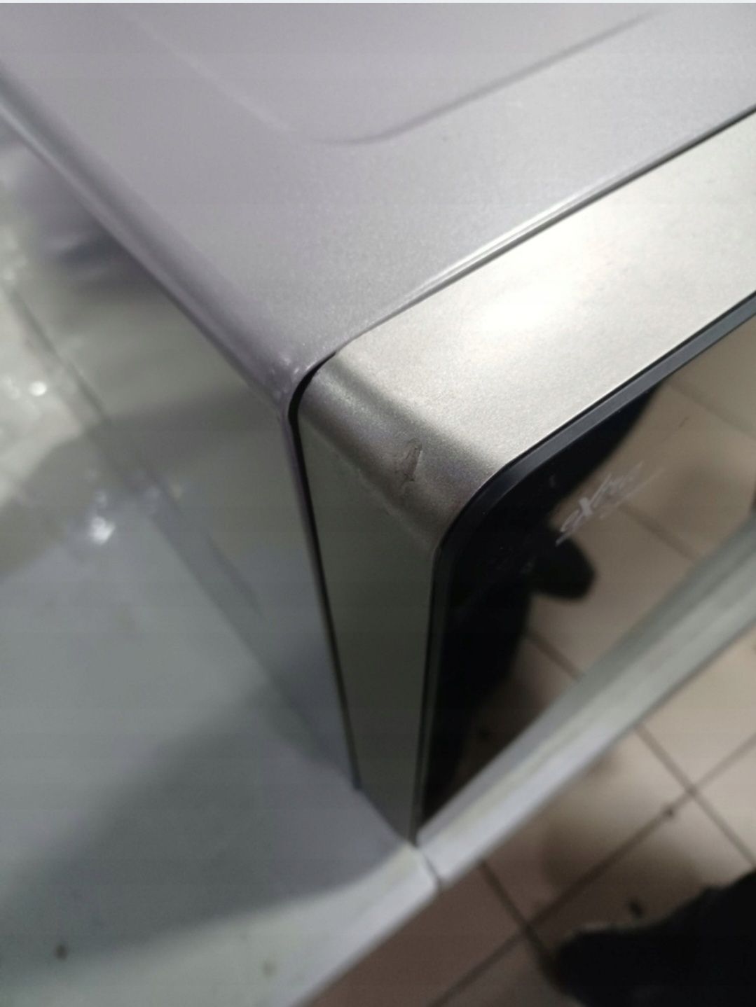 Kuchenka mikrofalowa WHIRLPOOL MWF 426 SL