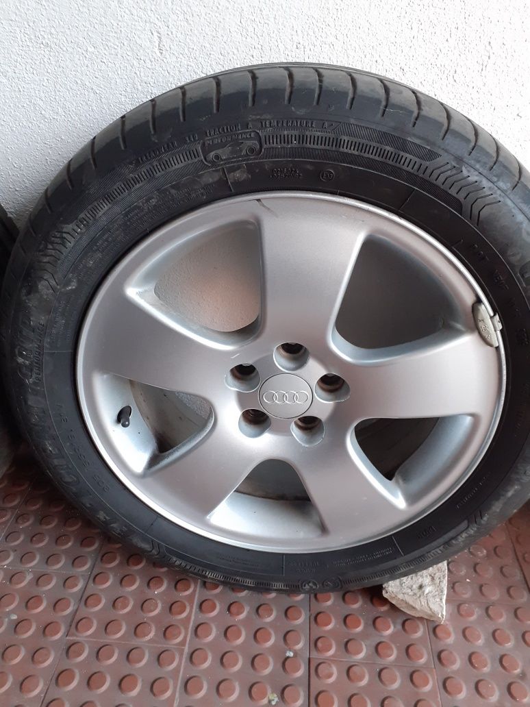 Pneus Audi 16 5x100