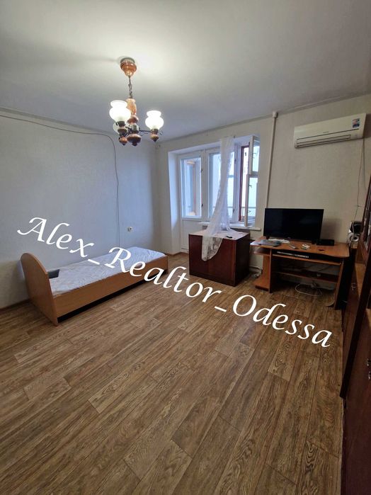 Сдам 1 комн квартиру. Таирово. Киевский район.