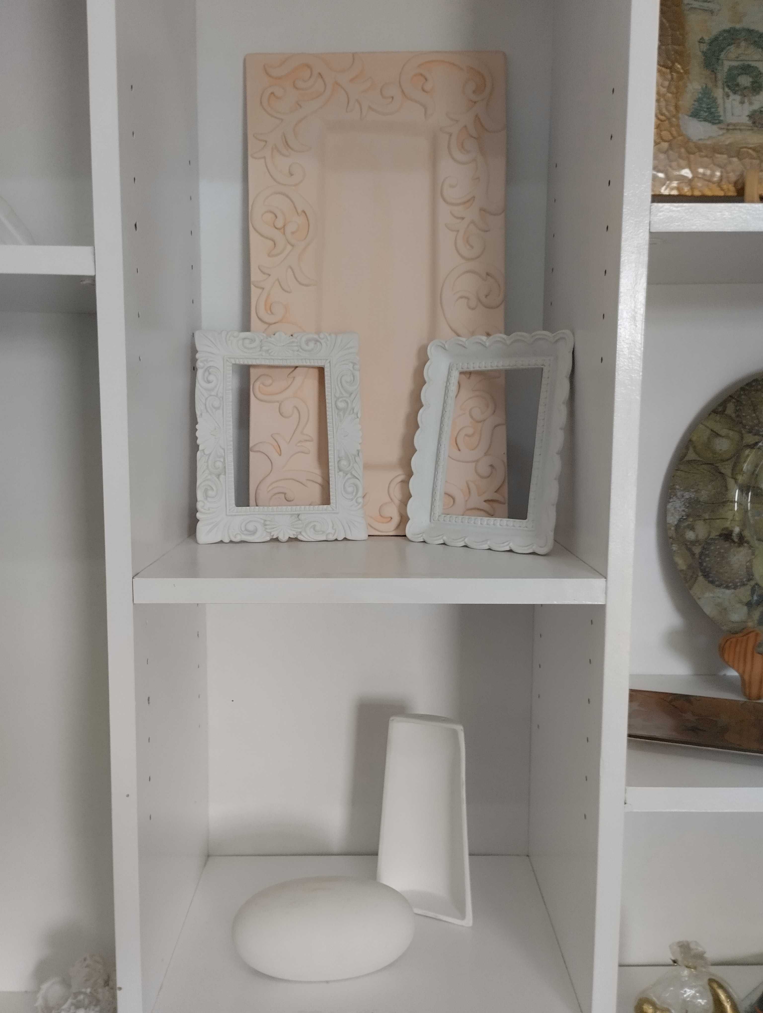 Peças em cerâmica em cru para decorar