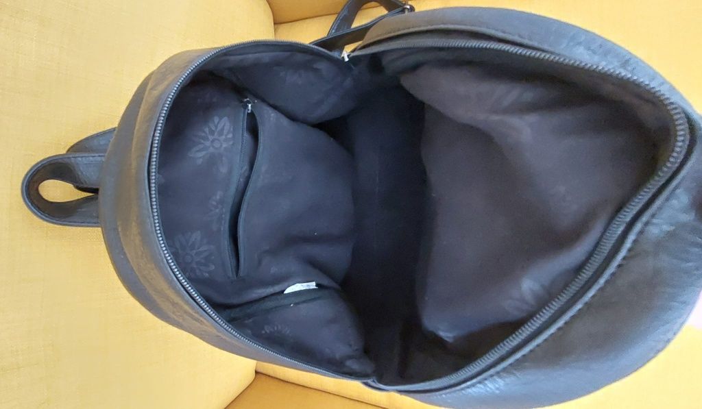 Vende-se mochila