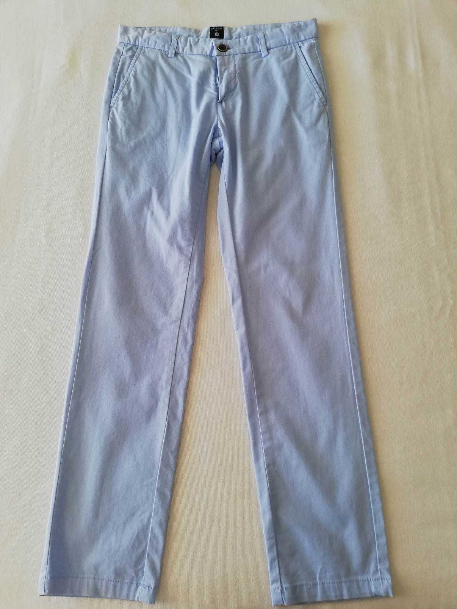 Calça chino azuis clarinhas da marca Sacoor