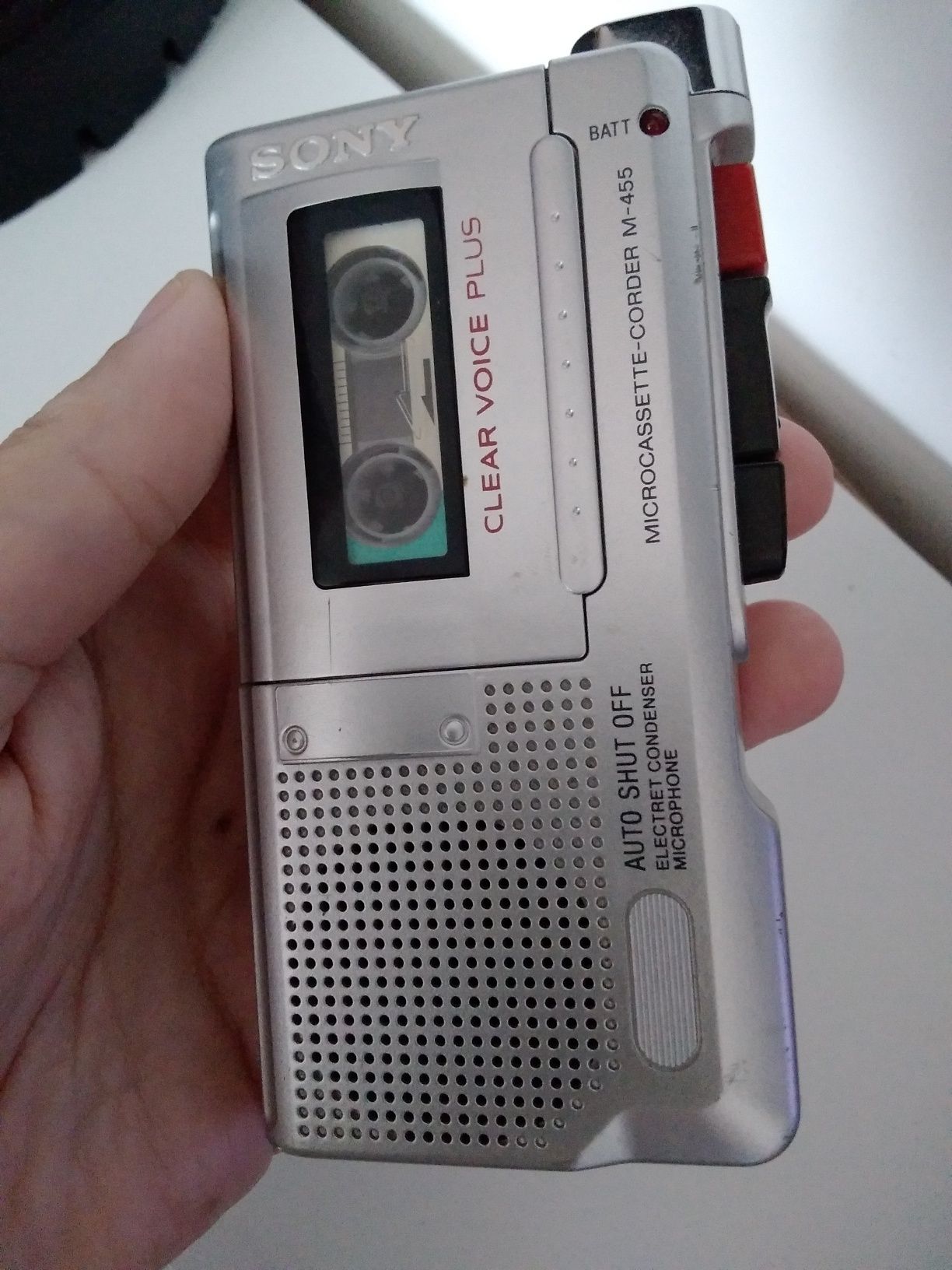 Sony Gravador Microcassete M-455, a funcionar (de jornalista) a pilhas