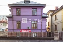 Продаж  будинку з ділянкою, 197,5 кв. м, на вул. Федьковича