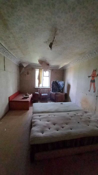 Продам дом на два входа с участком, центр село Усатово/10км от  Одессы