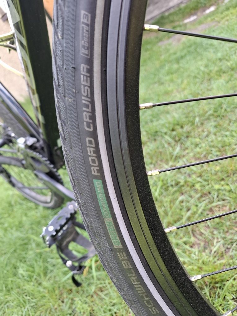 Opony antyprzebiciowe  schwalbe road cruiser 28 x 40C