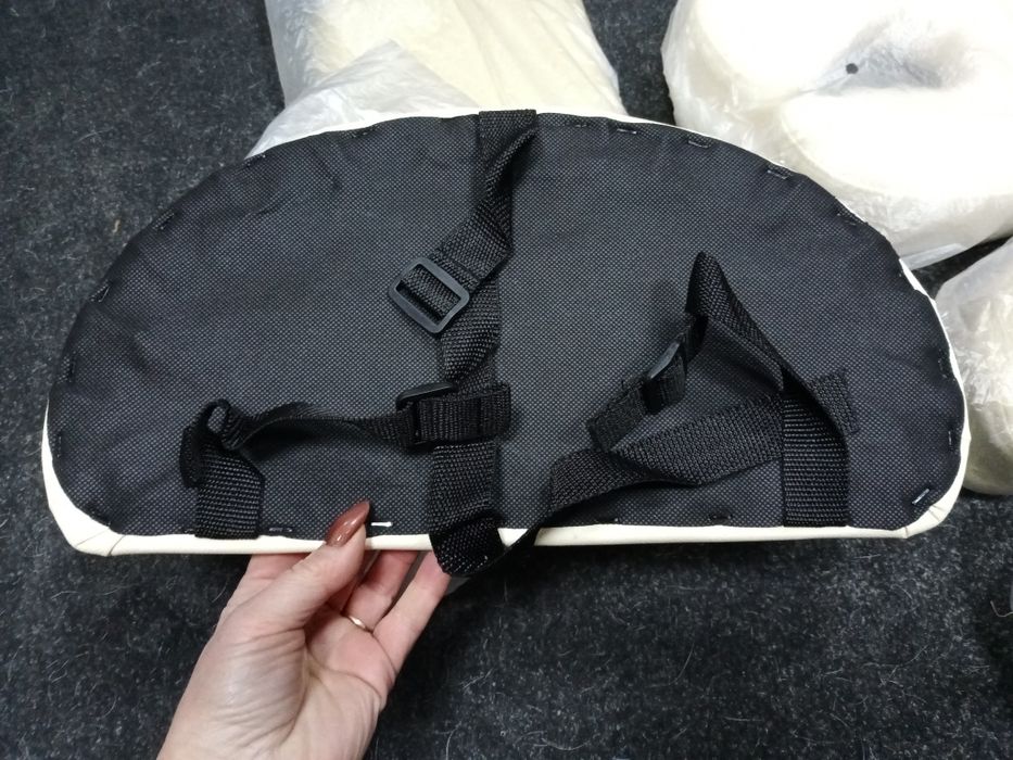 набор подушек подголрвников для масажного стола