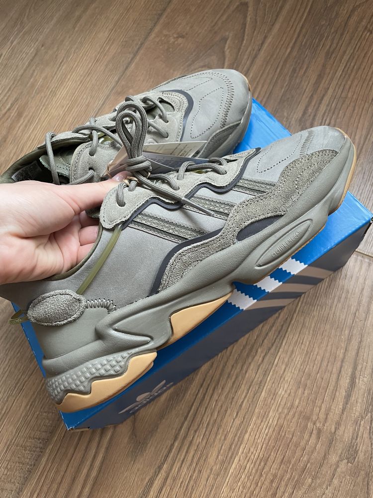 Кроссовки оригинал Adidas Ozweego