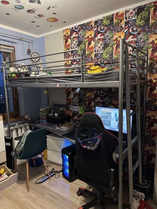 Ikea Svarta łóżko pietrowe z biurkiem