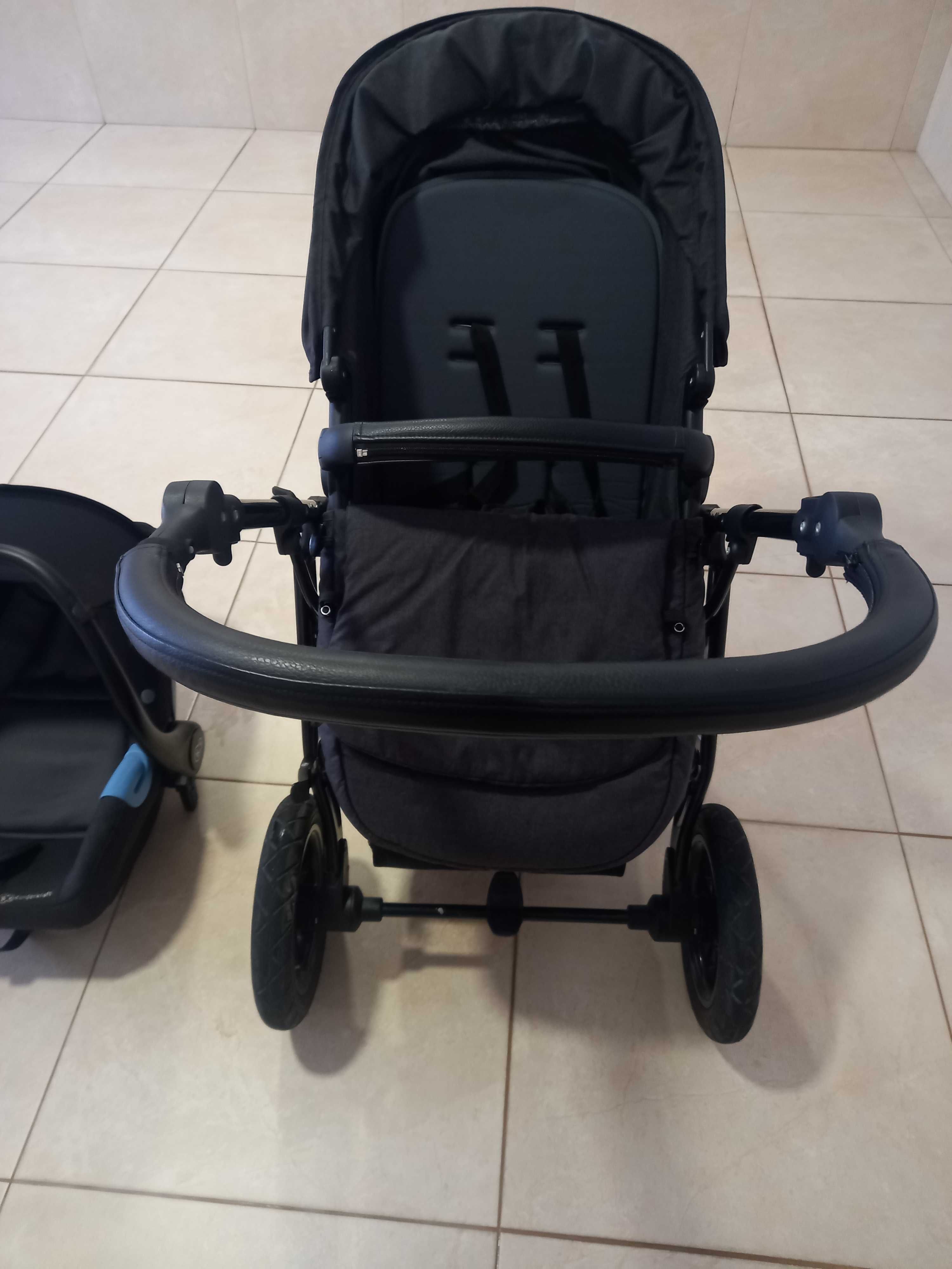 Carrinho de Bébé 3 em 1 (Alcofa+Ovo+Carrinho)