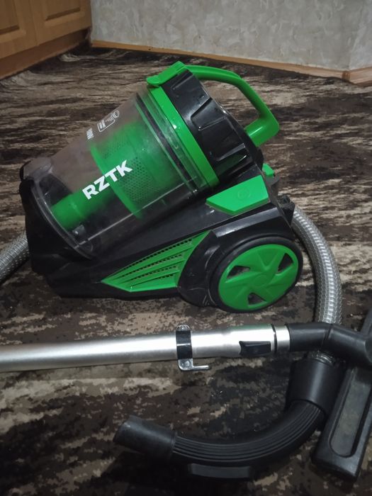 Пилосос RZTK на запчастини