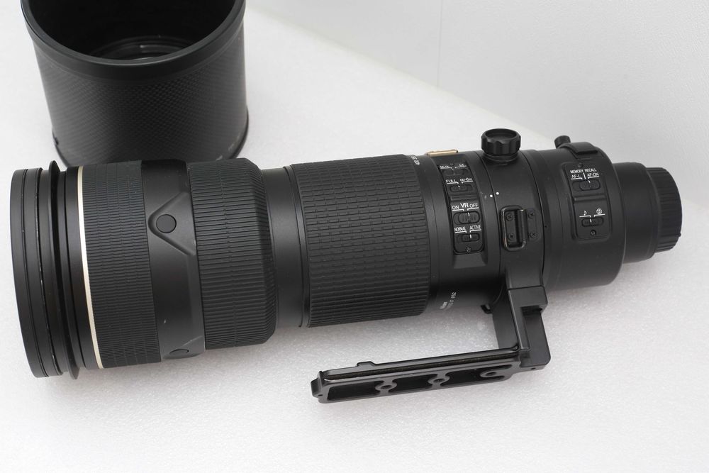 Телеоб'єктив Nikon AF-S Nikkor 200-400mm f4 G ED VR