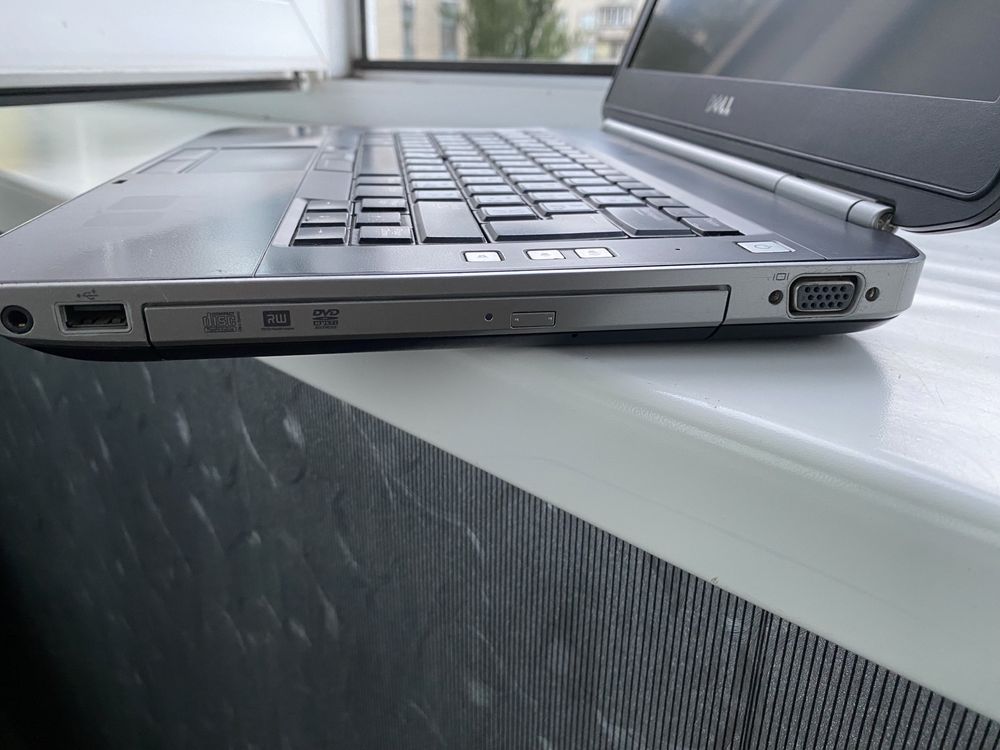 Продам хороший ноутбук для офісної роботи DELL E5420