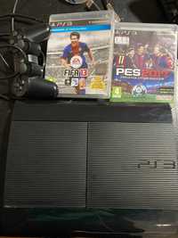 PlayStation 3 Super Slim 500GB Preto + comando + FIFA13 + PES17