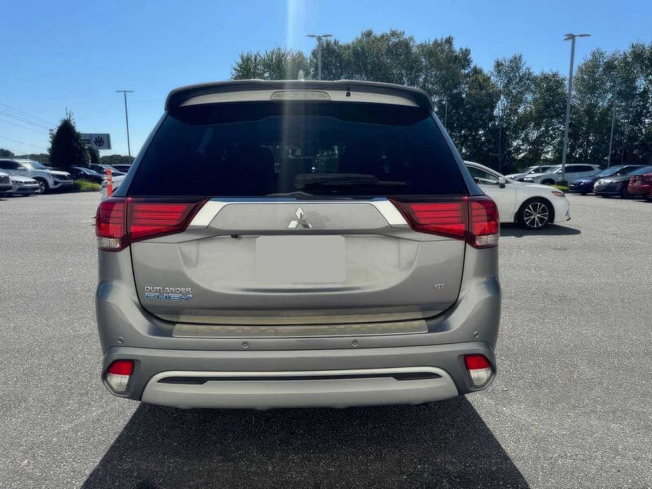 Mitsubishi Outlander PHEV SEL      2020