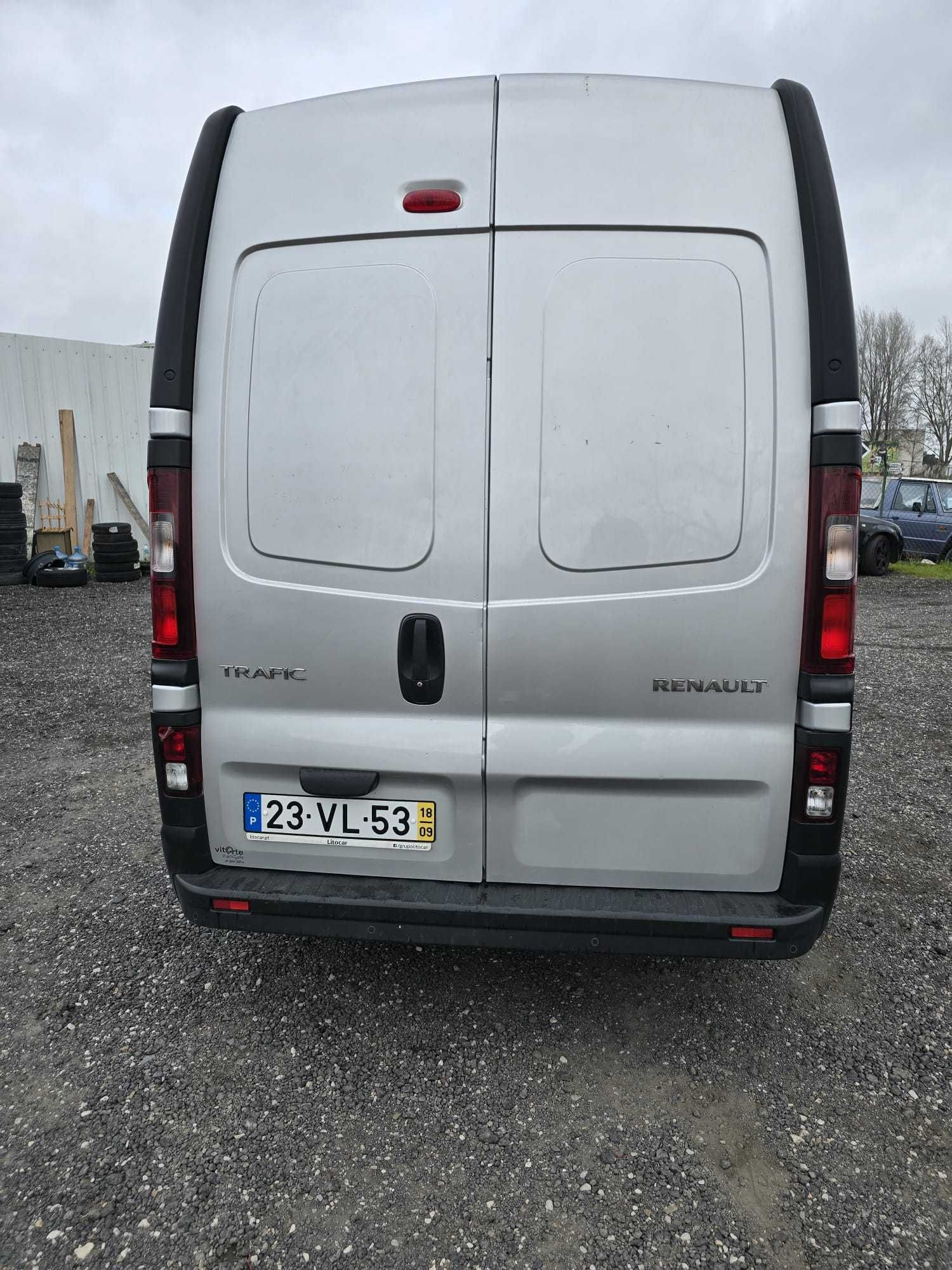 Carrinha Renault Traffic