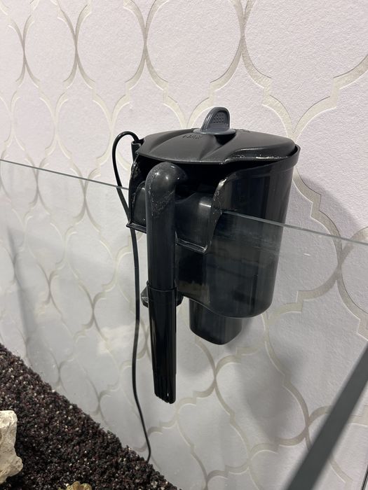 Akwarium szklane z wyposażeniem 72 l