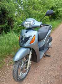 Продам Honda SH 150