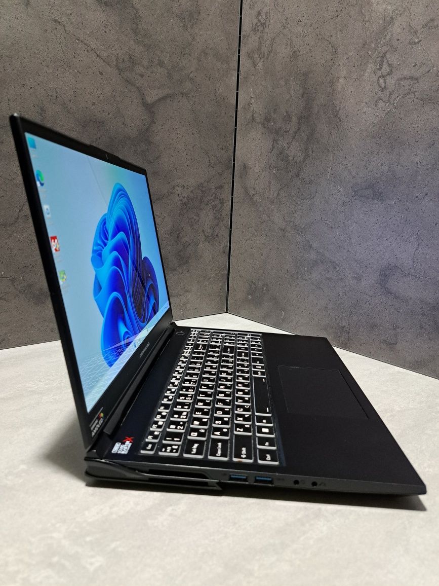 Dream Machines PD50PNN1 15.6"/64GB RAM/1TbSSD/i7-12700h/RTX3070ti!D625