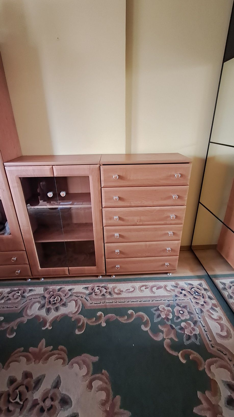 Sprzedam meblosciankę/biurowe,biurko