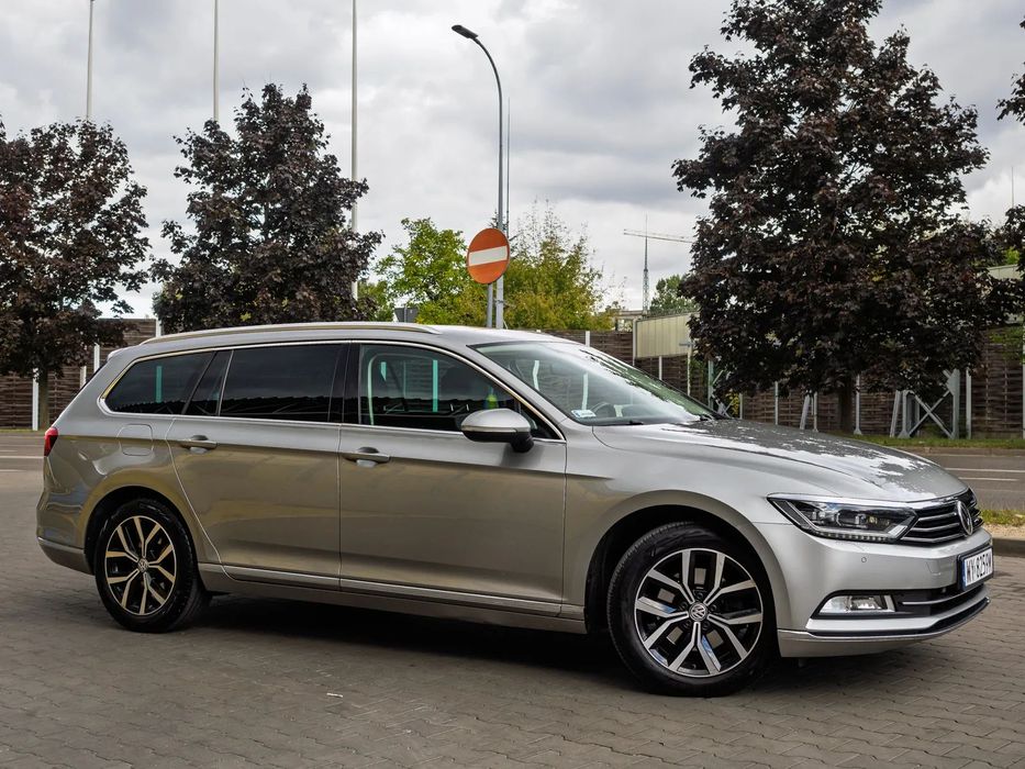 Volkswagen Passat VW PASSAT HIGHLINE 1.8 180KM polski salon, bardzo bogate wyposażenie