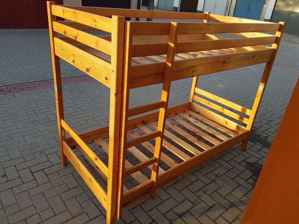 Łożko piętrowe , lub 2 pojedyńcze