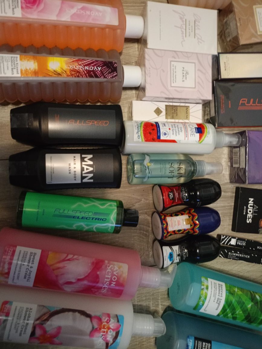 Kosmetyki Avon perfumy żele balsamy