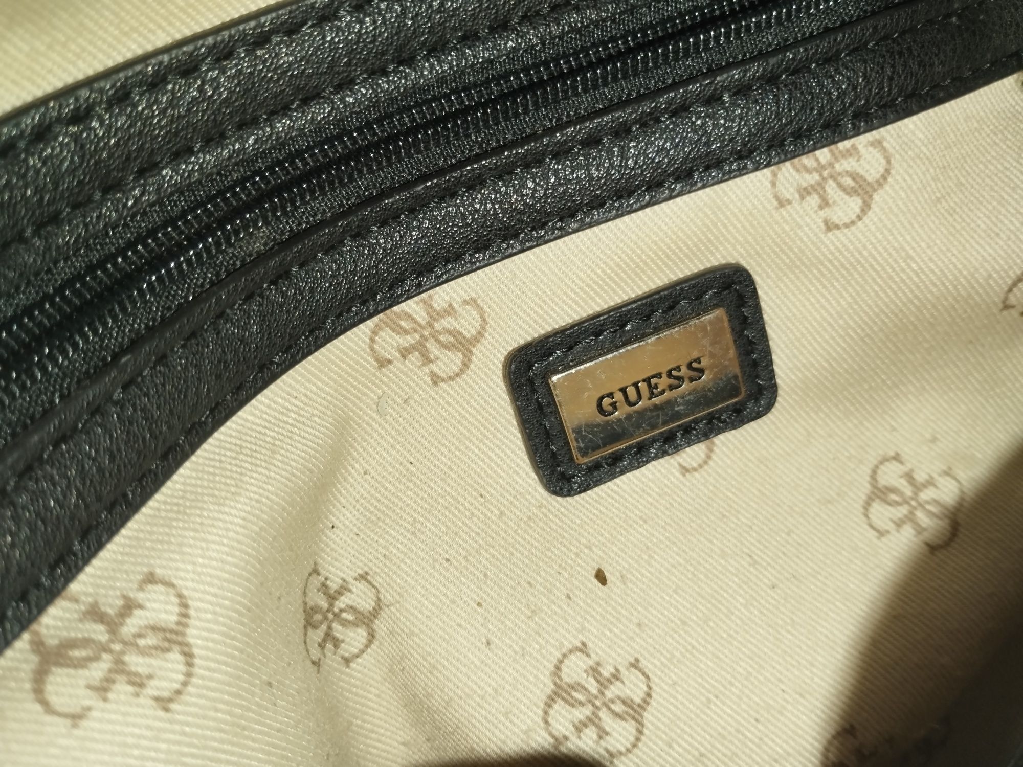 Vendo mochila guess