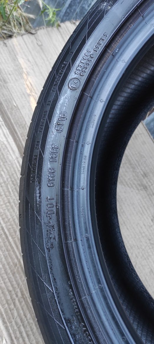 Sprzedam dwie opony 245 40 R19103W Continental!