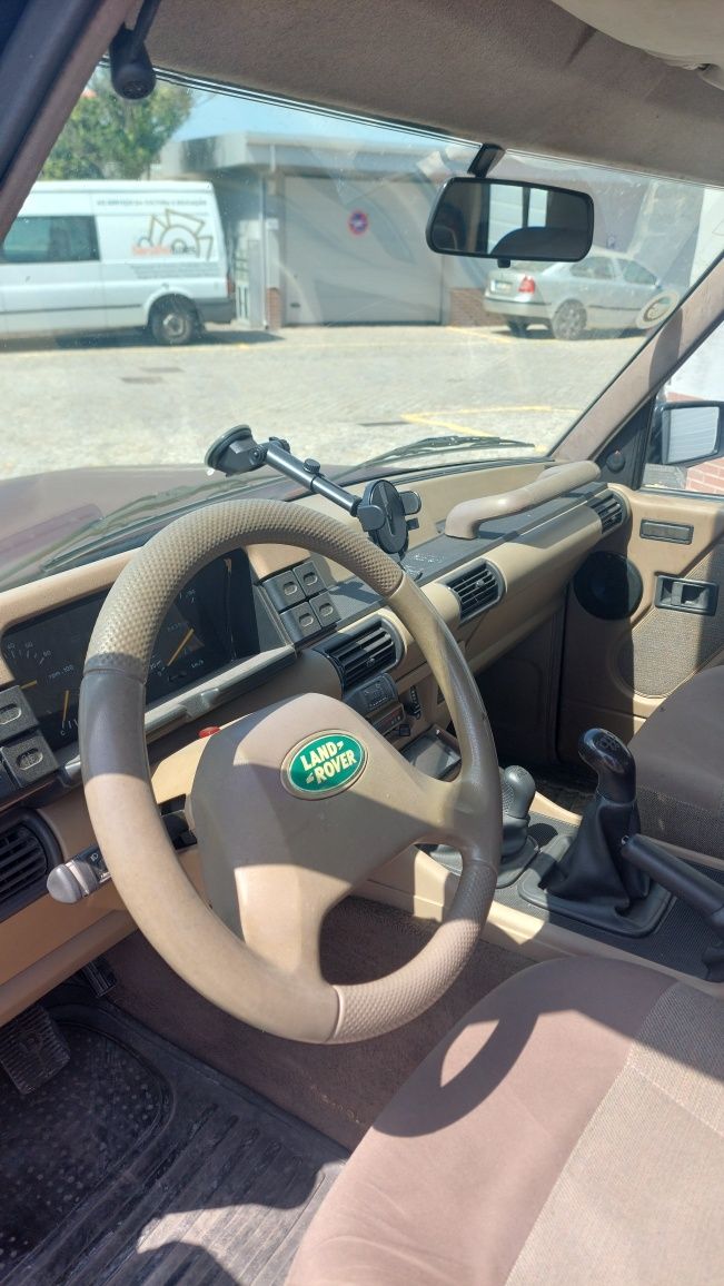 Land Rover Discovery 200tdi 7L