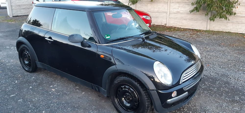 Mini One 1.6 Benzyna 2004r  196 tys km Panorama z Niemiec
