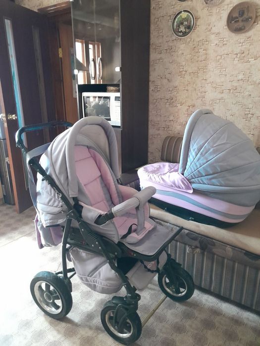 Продам коляску детскую