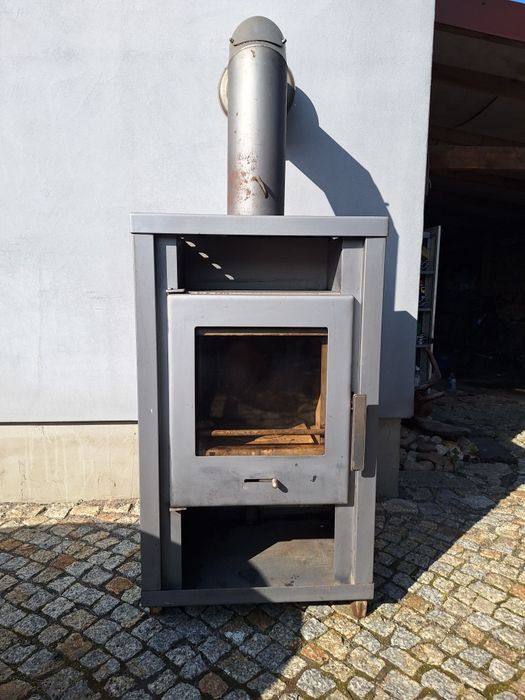 PIEC. Kominek koza