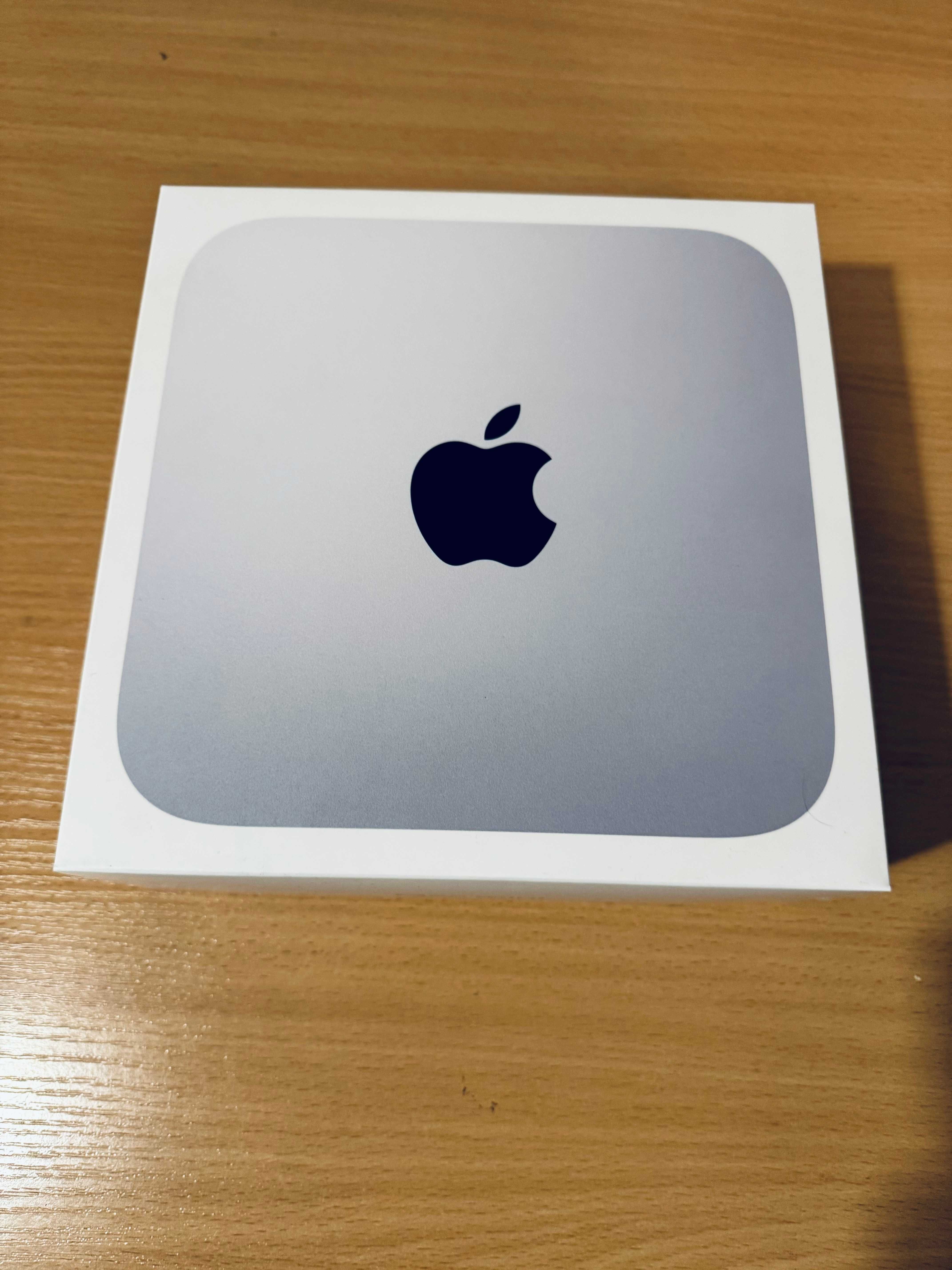Apple Mac Mini M1 8/256 GB srebrny