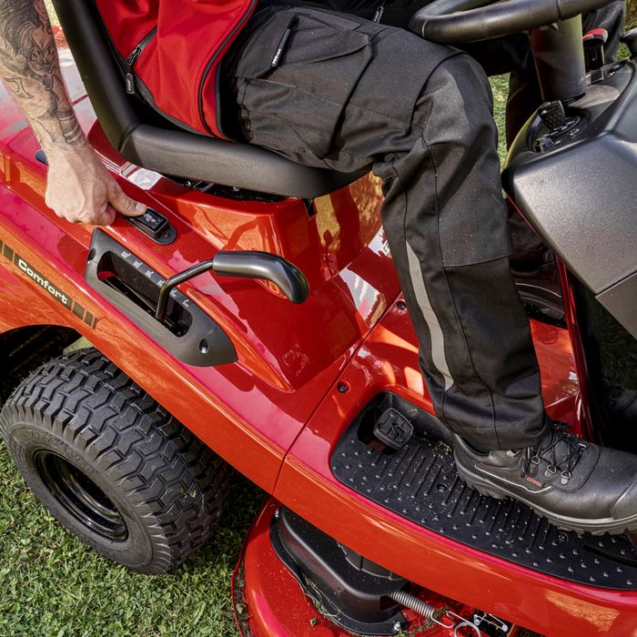 Traktor ogrodowy AL-KO T15-93.3 HD-A TRAKTOREK Odśnieżarka z pługiem