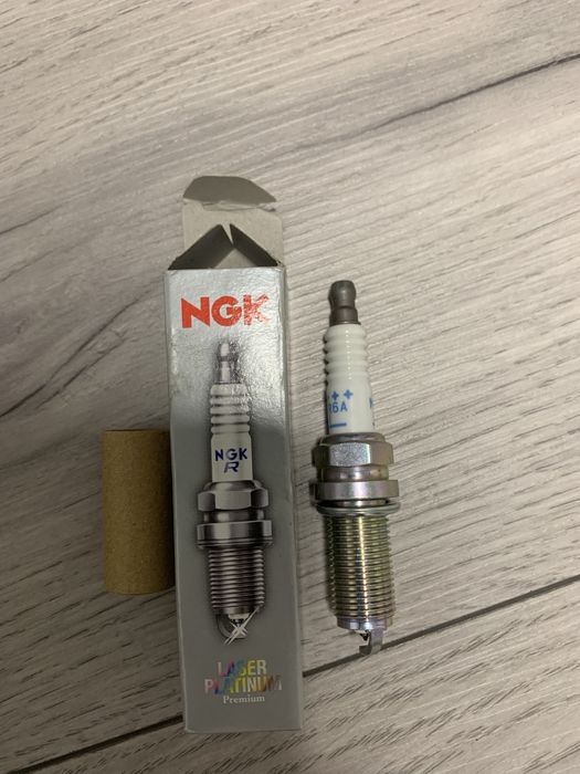 Свічка запалювання NGK PLFR6A-11 7654