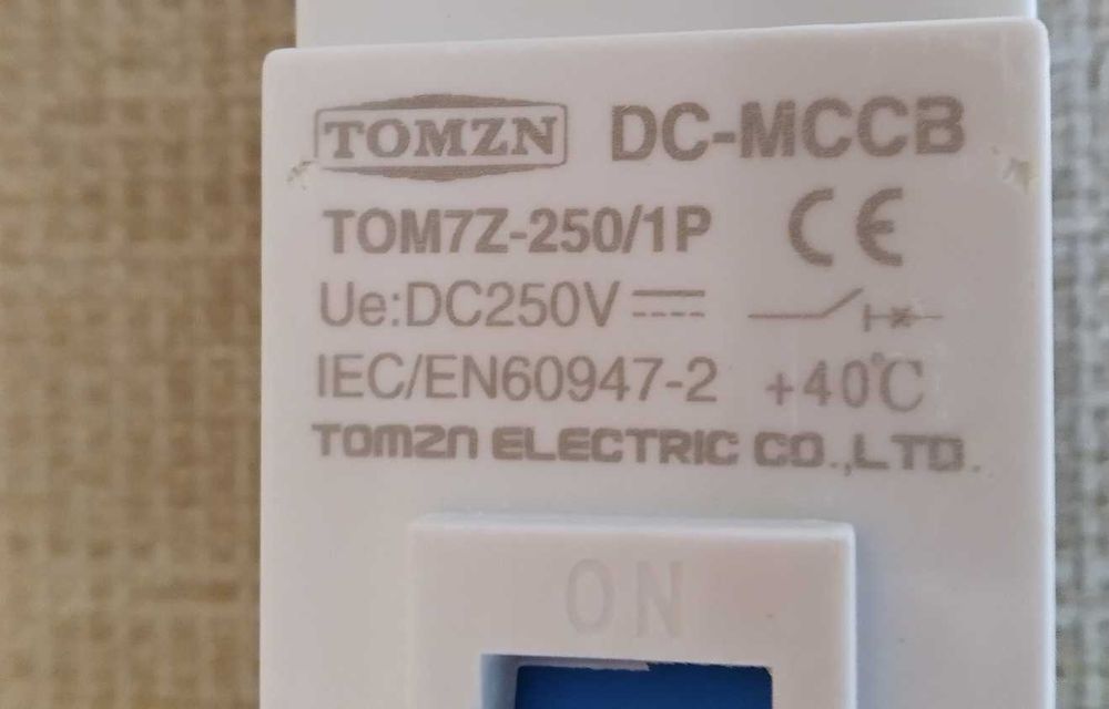 Новий запобіжник постійного струму DC 200А 1-полюсний TOMZN