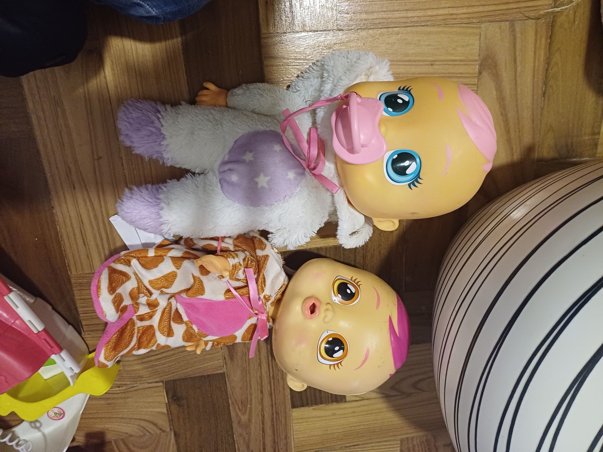 Brinquedos variados