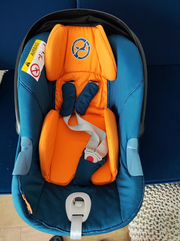 Cybex Aton M i-Size