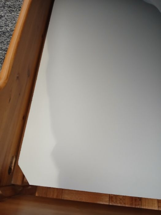 Cama de casal em madeira 140cm X 200cm