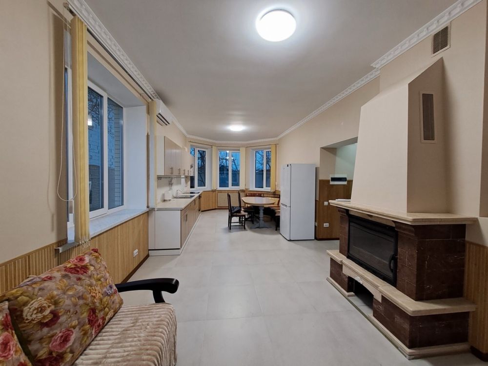 Продаж Будинок село Гора вул.Незалежності 140м2 земельна ділянка 4,15с