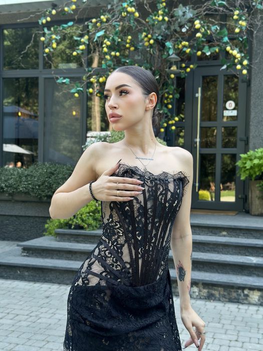 Мереживна корсетна сукня ХС-С розмір